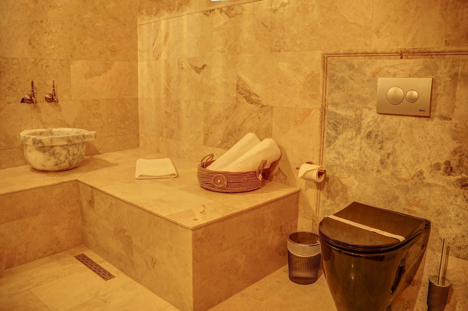 Pool Suite with Private Pool