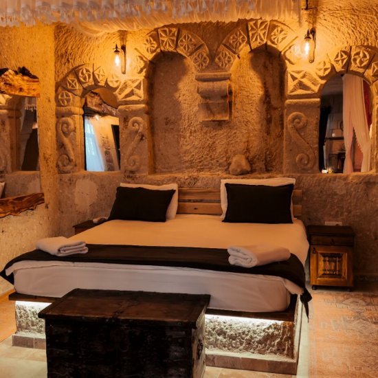 Özel Havuzlu Zuwinasa Suit