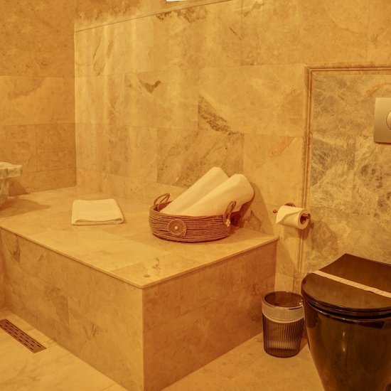 Pool Suite with Private Pool